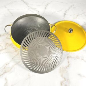 Vintage Harvest Gold Stovetop Smokeless Broiler Grill MCM Lid 3pc Set 1970s